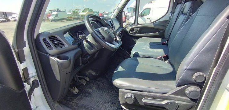 IVECO DAILY 6 FOURGON 35S14 2,3 D 16V 136CV – DIESEL – 77481 KMS – ANNEE 2022 BLANC GF-317-PX