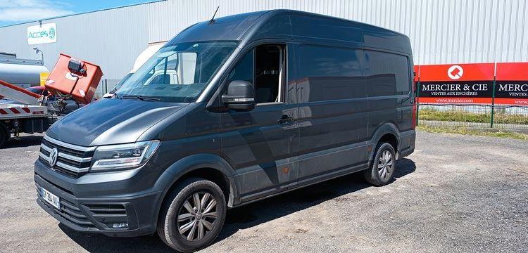 VOLKSWAGEN CRAFTER GRIS GY-384-AX