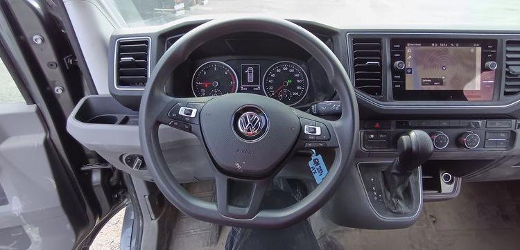VOLKSWAGEN CRAFTER GRIS GY-384-AX
