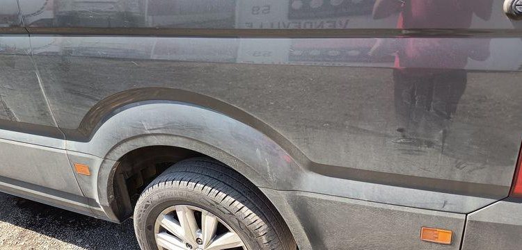 VOLKSWAGEN CRAFTER GRIS GY-384-AX