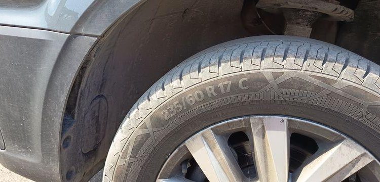 VOLKSWAGEN CRAFTER GRIS GY-384-AX