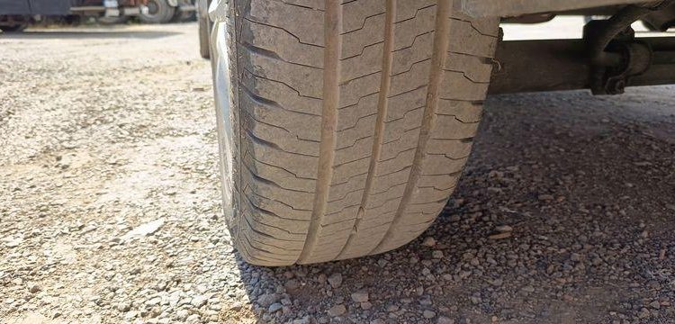 VOLKSWAGEN CRAFTER GRIS GY-384-AX