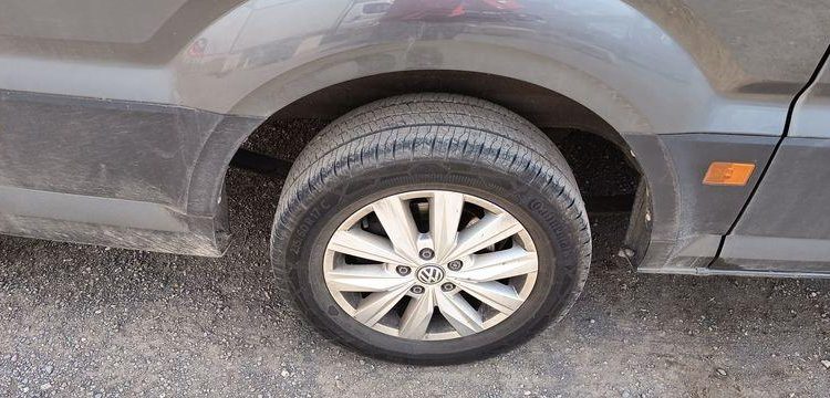 VOLKSWAGEN CRAFTER GRIS GY-384-AX