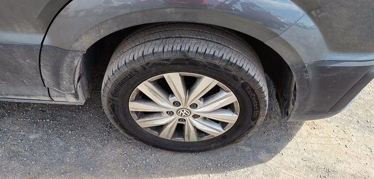 VOLKSWAGEN CRAFTER GRIS GY-384-AX