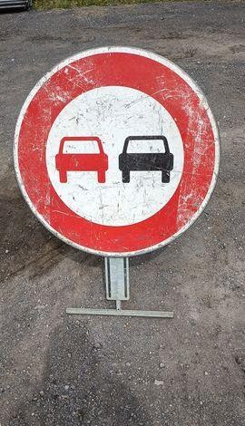 LOT DE PANNEAUX DE SIGNALISATION  PDN49