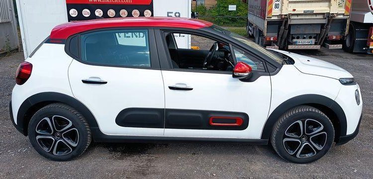 CITROEN C3 1.2 PURETECH 110 SHINE EAT – ESSENCE – 7537 KMS – ANNEE 2022 BLANC PZ2M217