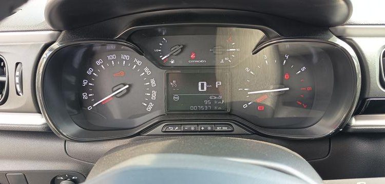 CITROEN C3 1.2 PURETECH 110 SHINE EAT – ESSENCE – 7537 KMS – ANNEE 2022 BLANC PZ2M217