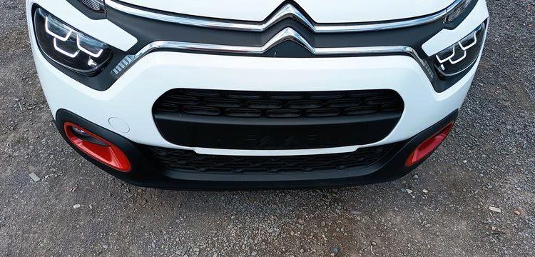 CITROEN C3 1.2 PURETECH 110 SHINE EAT – ESSENCE – 7537 KMS – ANNEE 2022 BLANC PZ2M217