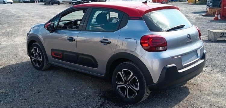 CITROEN C3 1.2 PURETECH 110 SHINE EAT – ESSENCE – 8542 KMS – ANNEE 2022 GRIS PZ2M357