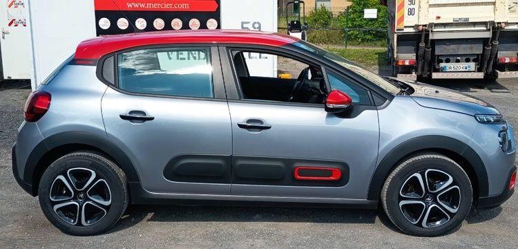 CITROEN C3 1.2 PURETECH 110 SHINE EAT – ESSENCE – 8542 KMS – ANNEE 2022 GRIS PZ2M357