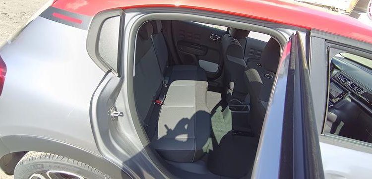CITROEN C3 1.2 PURETECH 110 SHINE EAT – ESSENCE – 8542 KMS – ANNEE 2022 GRIS PZ2M357