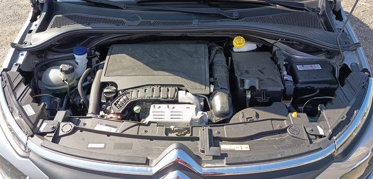 CITROEN C3 1.2 PURETECH 110 SHINE EAT – ESSENCE – 8542 KMS – ANNEE 2022 GRIS PZ2M357
