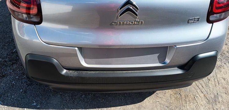 CITROEN C3 1.2 PURETECH 110 SHINE EAT – ESSENCE – 8542 KMS – ANNEE 2022 GRIS PZ2M357