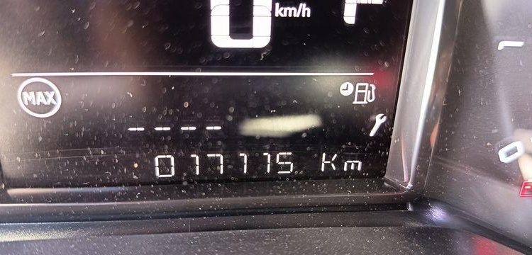 CITROEN C3 1.2 PURETECH 110 SHINE EAT – ESSENCE – 14114 KMS – ANNEE 2023 NOIR PZ2X738