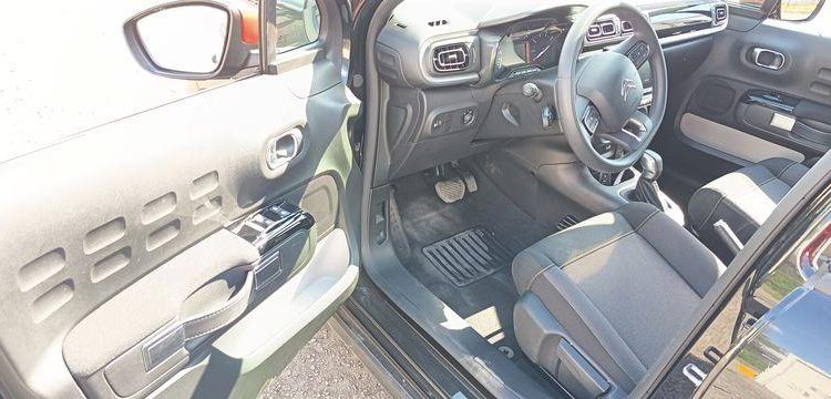 CITROEN C3 1.2 PURETECH 110 SHINE EAT – ESSENCE – 14114 KMS – ANNEE 2023 NOIR PZ2X738