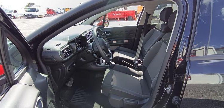 CITROEN C3 1.2 PURETECH 110 SHINE EAT – ESSENCE – 14114 KMS – ANNEE 2023 NOIR PZ2X738