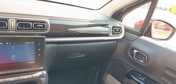 CITROEN C3 1.2 PURETECH 110 SHINE EAT – ESSENCE – 14114 KMS – ANNEE 2023 NOIR PZ2X738