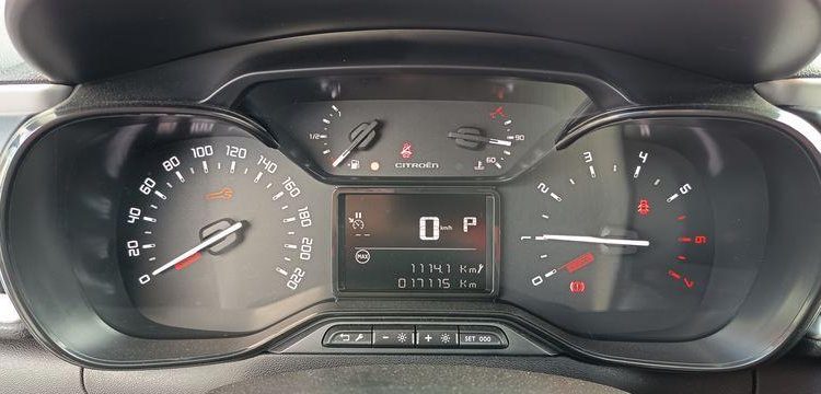 CITROEN C3 1.2 PURETECH 110 SHINE EAT – ESSENCE – 14114 KMS – ANNEE 2023 NOIR PZ2X738
