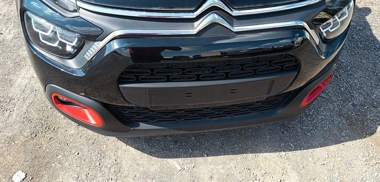 CITROEN C3 1.2 PURETECH 110 SHINE EAT – ESSENCE – 14114 KMS – ANNEE 2023 NOIR PZ2X738