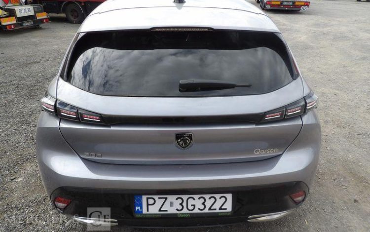 PEUGEOT 308 1.2 PURETECH 130 ALLURE PACK – ESSENCE – 10419 KMS – ANNEE 2023 GRIS PZ3G322