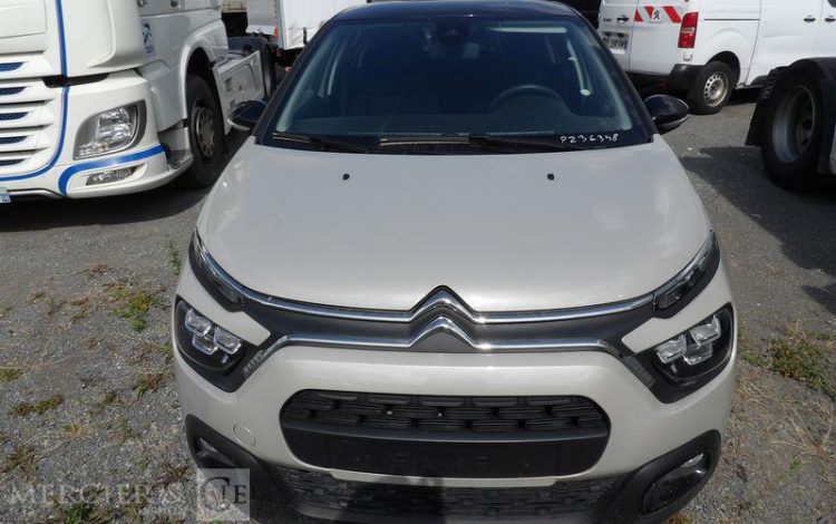 CITROEN C3 1.2 PURETECH 110 SHINE EAT – ESSENCE – 14650 KMS – ANNEE 2023 BEIGE PZ3G348