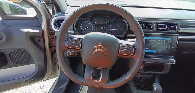 CITROEN C3 1.2 PURETECH 110 SHINE EAT – ESSENCE – 14650 KMS – ANNEE 2023 BEIGE PZ3G348
