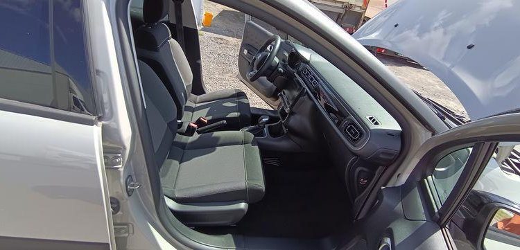 CITROEN C3 1.2 PURETECH 110 SHINE EAT – ESSENCE – 14650 KMS – ANNEE 2023 BEIGE PZ3G348
