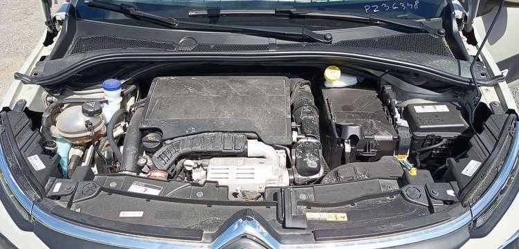 CITROEN C3 1.2 PURETECH 110 SHINE EAT – ESSENCE – 14650 KMS – ANNEE 2023 BEIGE PZ3G348