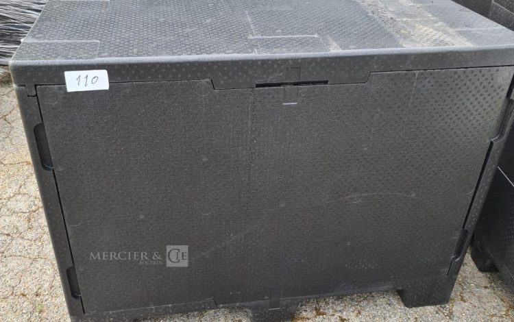 Autre Caisson frigorifique isotherme, conçu pour le transport et le stockage de produi  97
