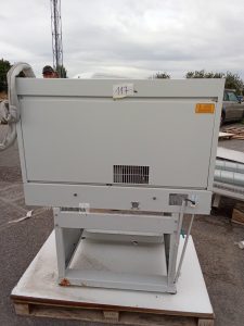 Autre Lot de rayonnage métallique  Environ 9 ml linéaires  Hauteur 1,80 m  108