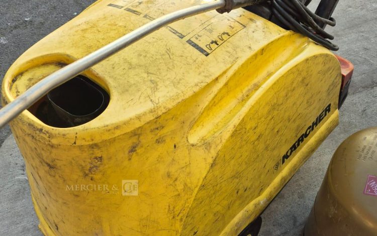 Autre Lot de gaines et conduits  ventilation / extraction  109