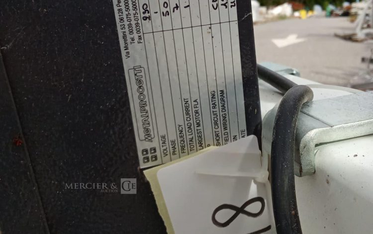 Autre Porte métallique coulissante de 240cmx250cm , ouverture 180cm avec serrure digit  118