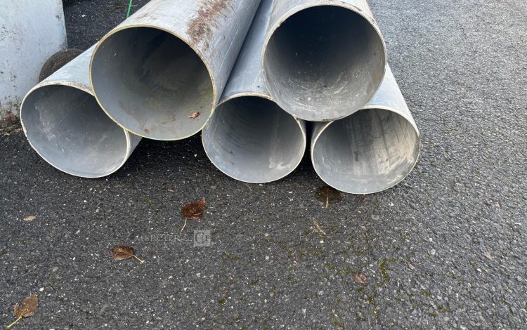 Autre Lot de 5 tubes PVC, diamètre 250 et 4m de longueur  117