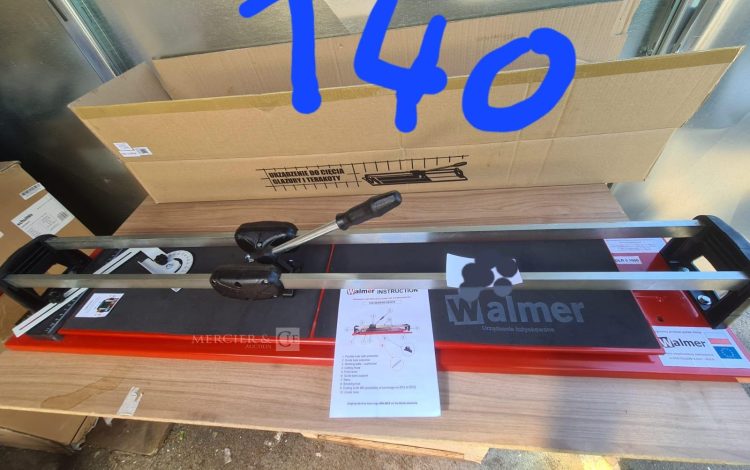 Autre Lot de 2 établis pliants portatifs  Marque UNICUM  140