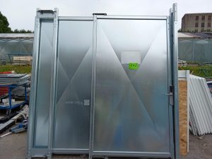 Autre Porte métallique coulissante de 240cmx250cm , ouverture 180cm avec serrure digit  123