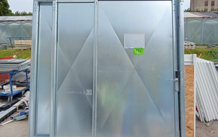 Autre Porte métallique coulissante de 240cmx250cm , ouverture 180cm avec serrure digit  127