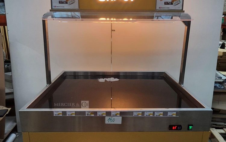 Autre Caisson frigorifique isotherme, conçu pour le transport et le stockage de produi  150