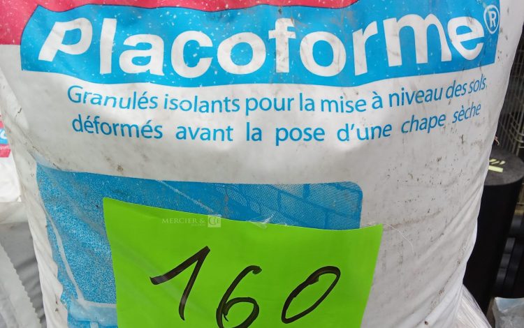 Autre Lot d’environ 18 sac de granulés isolants pour la mise au niveau des sol déformé  138