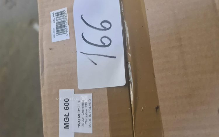 Autre Coupe carreaux de la marque WALMER MGL 600 Article neuf , Longueur  60 cm, large  144