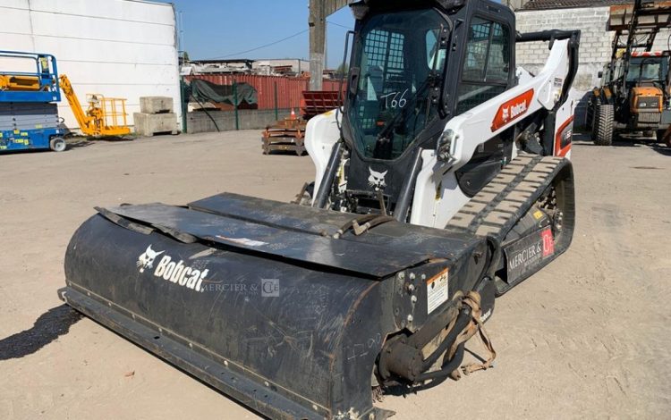 BOBCAT T66  T66