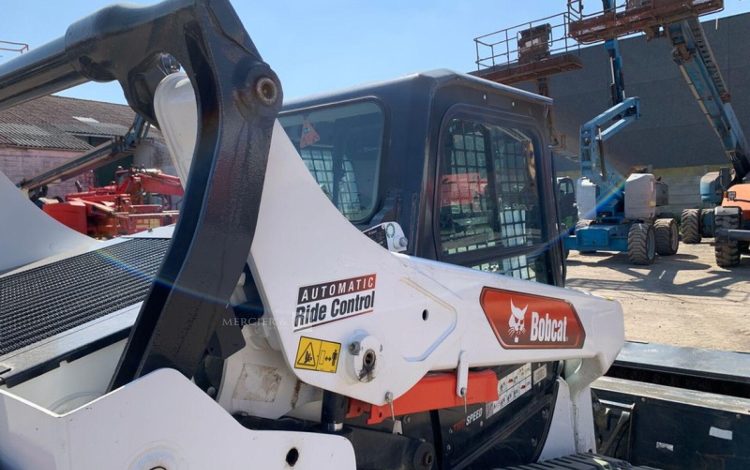 BOBCAT T66  T66