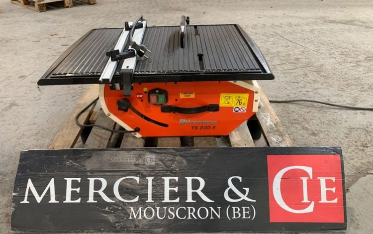 HUSQVARNA TS230F  COU010379