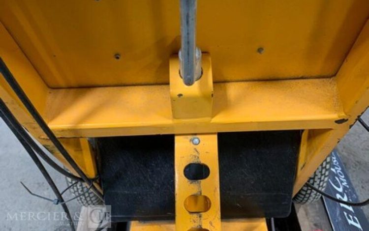 LASKI F460/18  DES010156