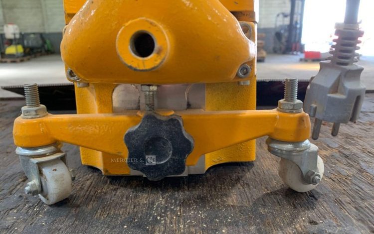 KUNZLE & TASIN FLOOR EDGER VEGA  PON011059