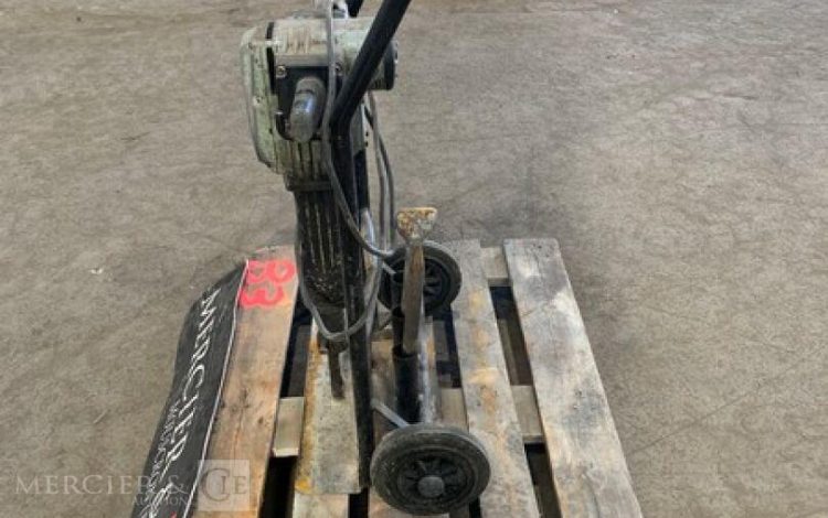 HITACHI   PIQ010929