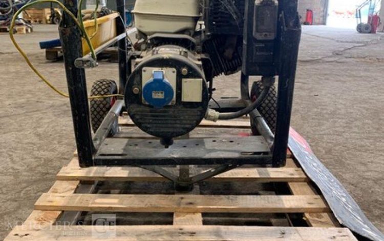 SDMO HX6000  GRO010139