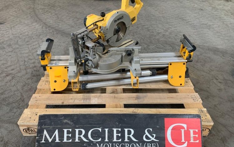 DEWALT DW777-QS  SCI010148
