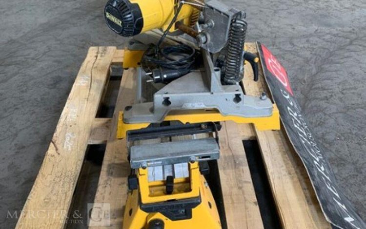 DEWALT DW777-QS  SCI010148