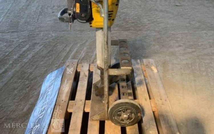 WACKER NEUSON BH65  PIQ011042