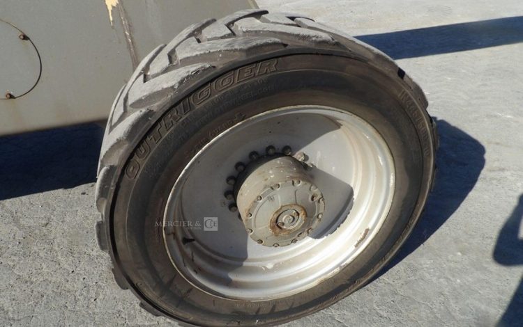 JLG 1350SJP  49660068